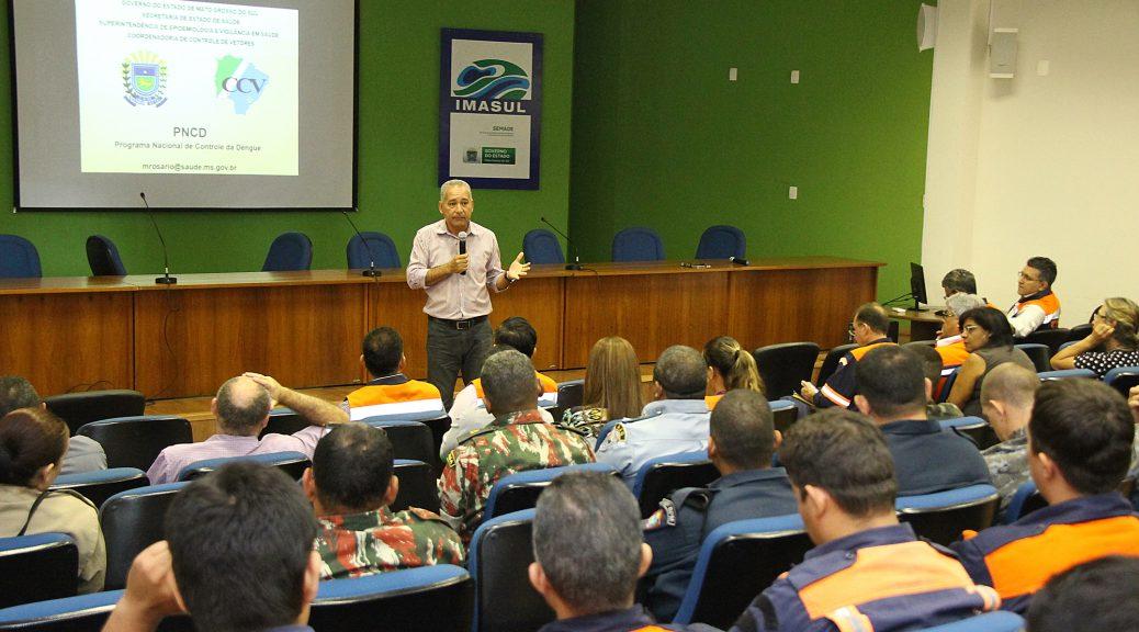 Estado reúne parceiros no combate à dengue para multiplicar ações