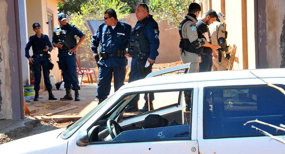 Depois de matar dois, autor é indiciado somente por porte ilegal de arma