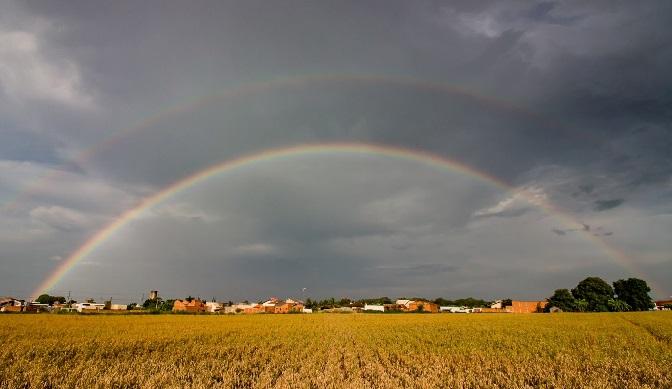 Fevereiro termina com temperaturas batendo na casa dos 35°C