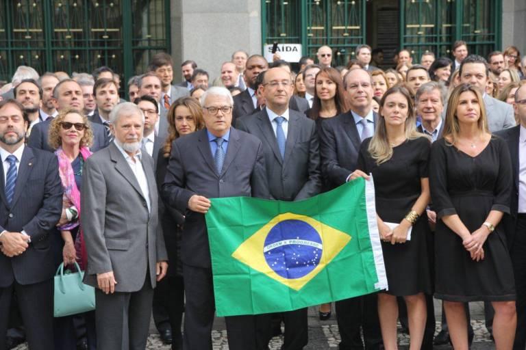 Juízes e procuradores vão protestar na Paulista