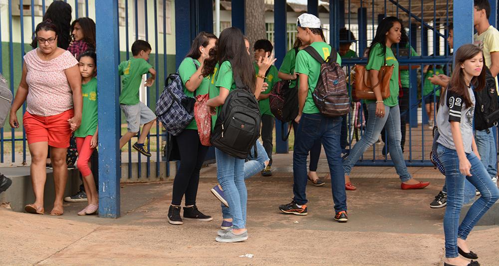 Maioria das escolas de MS terá sexto tempo em 2017