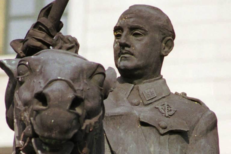 Espanha estuda atrasar relógios em 1h e reverter medida de Franco