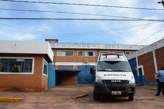Facção criminosa pressiona e 32 presidiários são transferidos