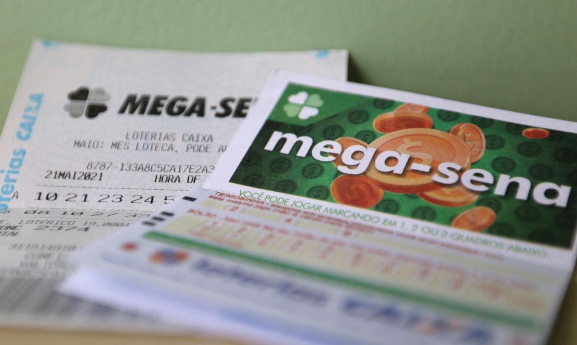 Mega-Sena deste sábado deve pagar R$ 29 milhões