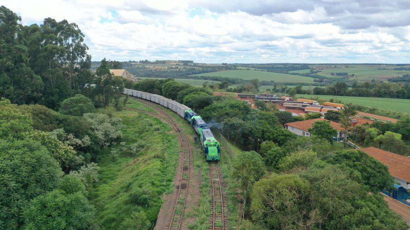 Ferrovia ligará Maracaju a Paranaguá