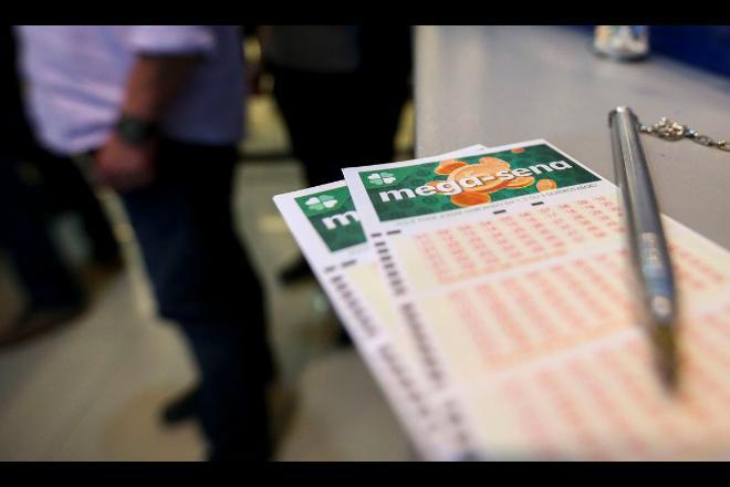 Mega-Sena sorteia prêmio de R$ 55 milhões hoje