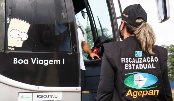 Buser alega ter licenças para viagens, mas continua dando 