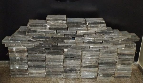 Caminhoneiro é preso ao sair de Campo Grande com cocaína avaliada em mais de R$ 1 milhão