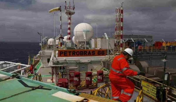 ANP faz leilão de licitações de volumes excedentes na Bacia de Santos