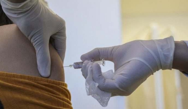 Dourados define cronograma de vacinação contra Covid-19 para o fim de ano