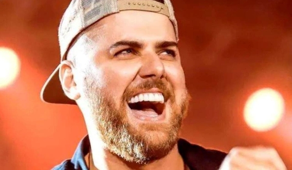 Após falar em doença, Zé Neto cancela show em Florianópolis