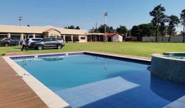 Imóveis do tráfico apreendidos em operação na fronteira de MS são entregues para secretaria