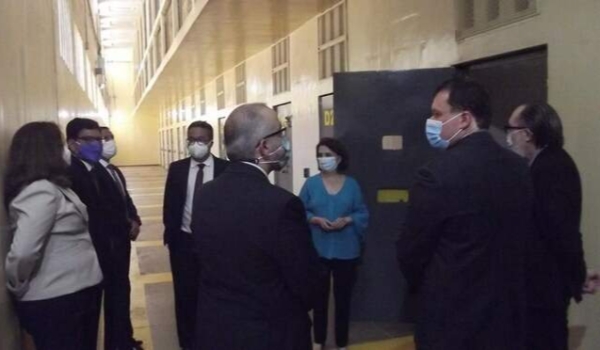 Grupo da Justiça vistoria Penitenciária Federal de Campo Grande