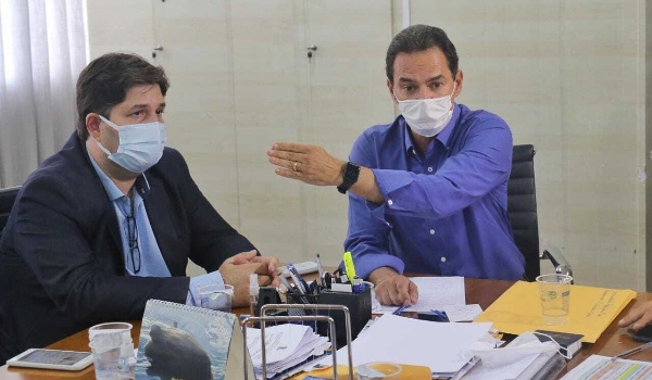 Para enfrentar novo pico de gripe, Prefeitura vai instalar tendas em postos