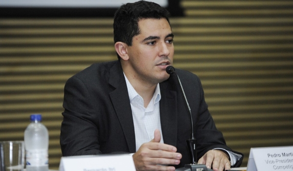 Pedro Martins é o preferido de Ronaldo para assumir a diretoria de futebol do Cruzeiro