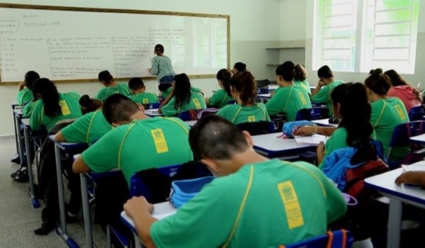 Governo do Estado convoca 590 aprovados em concurso da Educação