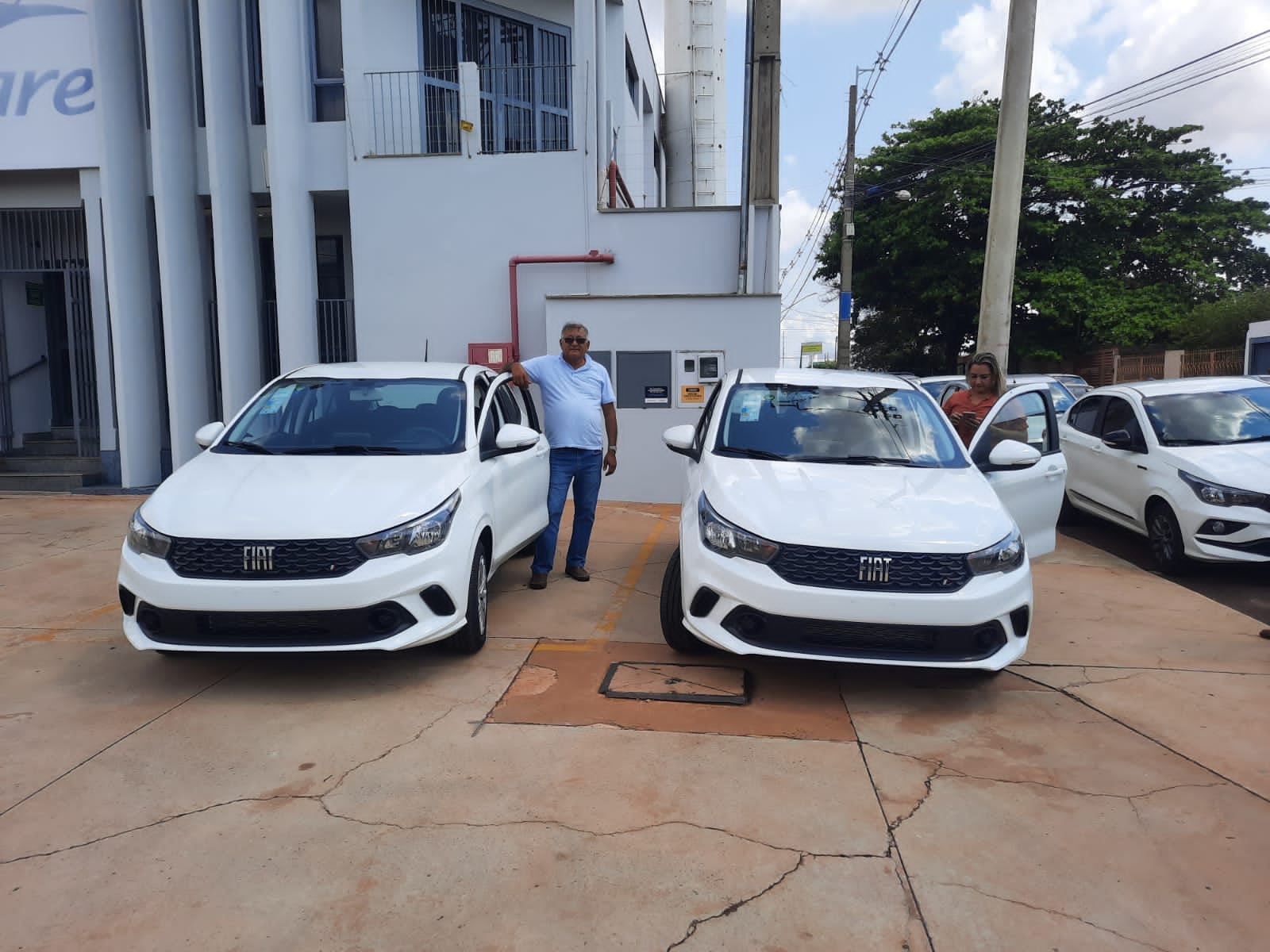 Prefeitura anuncia aquisição de veículos para atender a Secretaria de Educação