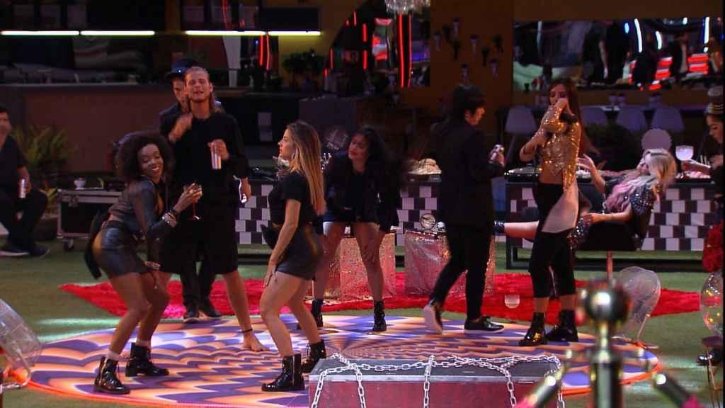 Resumão BBB: Festa teve show de mágica com Pyong e barraco entre Prior e Daniel