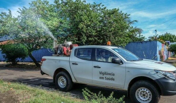 Fumacê contra dengue percorre 18 bairros da Capital nesta quinta-feira