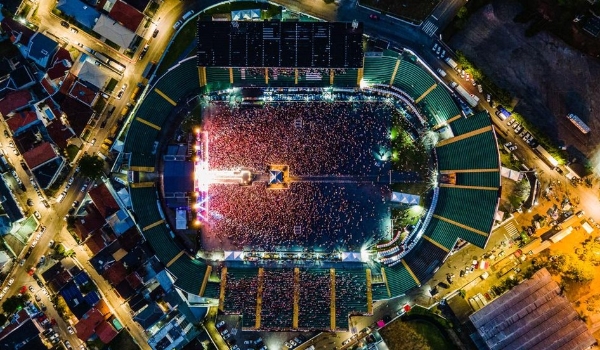 Florianópolis vai aplicar 'multa pesada' a produção de evento de Gusttavo Lima por desrespeito às regras contra Covid, diz secretário