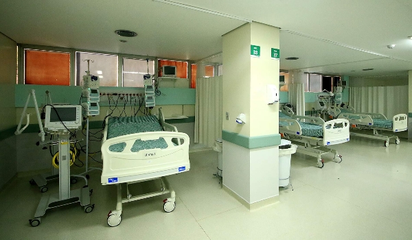 Menos da metade dos leitos de UTI da Capital estão ocupados