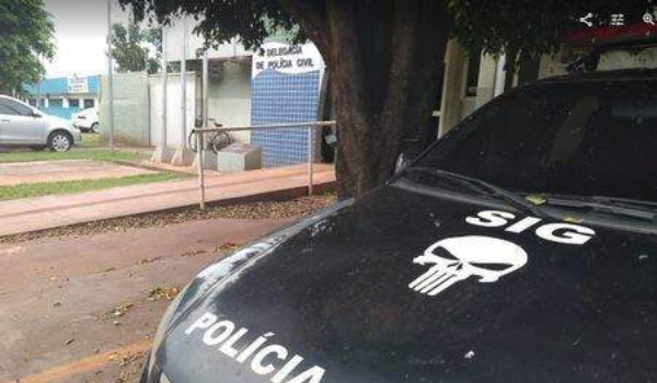 Em surto, mãe joga gasolina e ateia fogo nos filhos