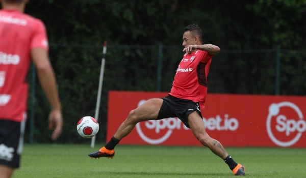 Com Rafinha e Nikão em campo, Ceni comanda primeiro treino do São Paulo em 2022; veja fotos