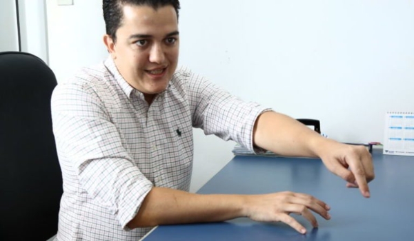 Ex-secretário de saúde que bateu na esposa é transferido para presídio em MS