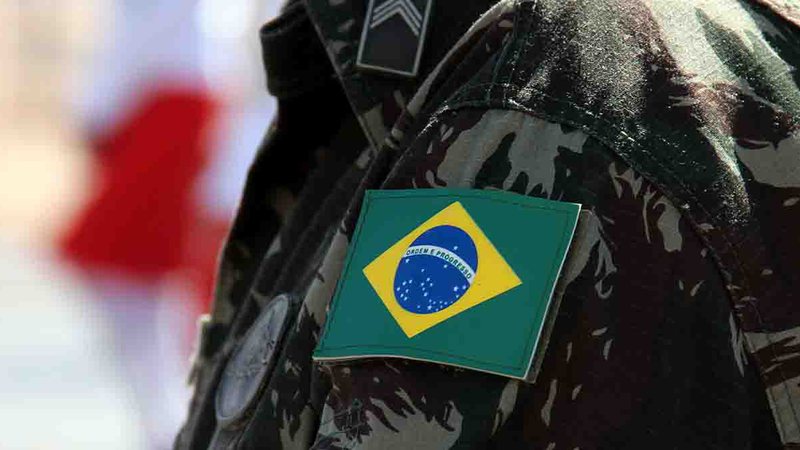 Exército abre licitação para contratar serviços de transporte de ambulância por R$ 2 milhões