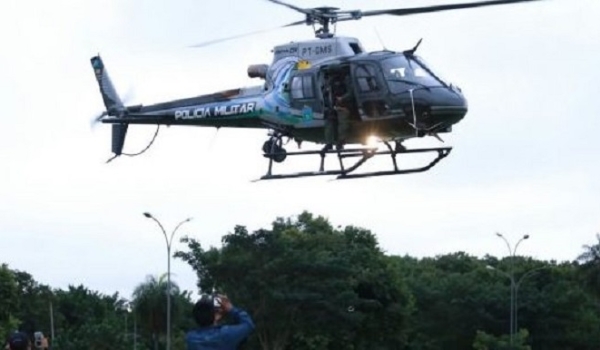 Polícia deve utilizar helicóptero nas buscas de homens que mataram pai e filho na fronteira