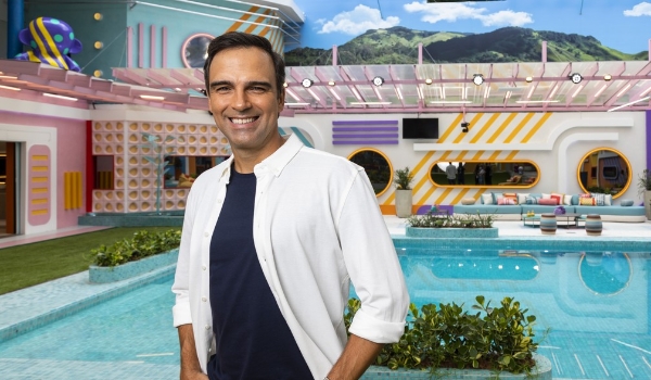 Tadeu Schmidt fala sobre estreia no 'BBB22' e diz que 'adoraria ser um brother'