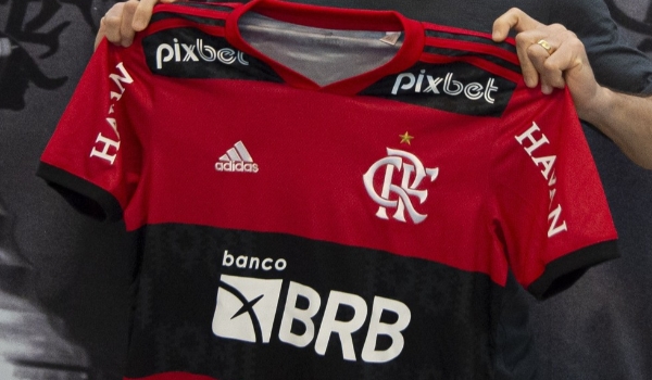  Flamengo vota o novo contrato com a Adidas; veja os detalhes do novo modelo da parceria