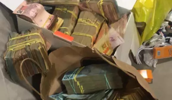PF mira núcleo financeiro de facção criminosa e apreende meio milhão em espécie