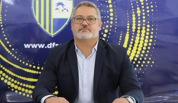 Corinthians consulta Rogério Micale para assumir sub-20 e discute realocação do ídolo Danilo