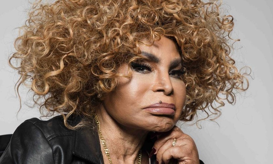 Elza Soares morre aos 91 anos 