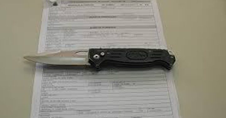 Irmãos brigam durante bebedeira e um tenta matar o outro esfaqueado