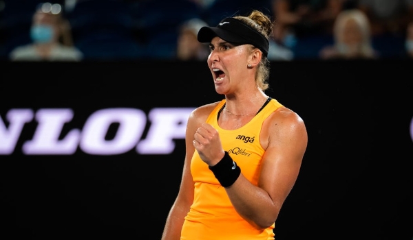 Bia Haddad repete feito de Maria Esther Bueno e coloca Brasil na final do Australian Open 