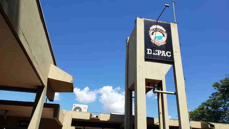 'A 380 está no carro': Produtor de eventos é ameaçado em bar após fechar acordo comercial