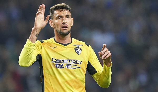 São Paulo tenta empréstimo do zagueiro Willyan Rocha, do Portimonense