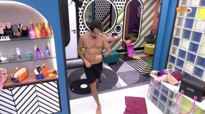 Aconteceu: Brothers fazem sexo e Eliezer joga camisinha usada no banheiro do BBB 22