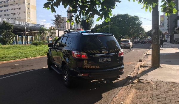 PF mira familiares de 