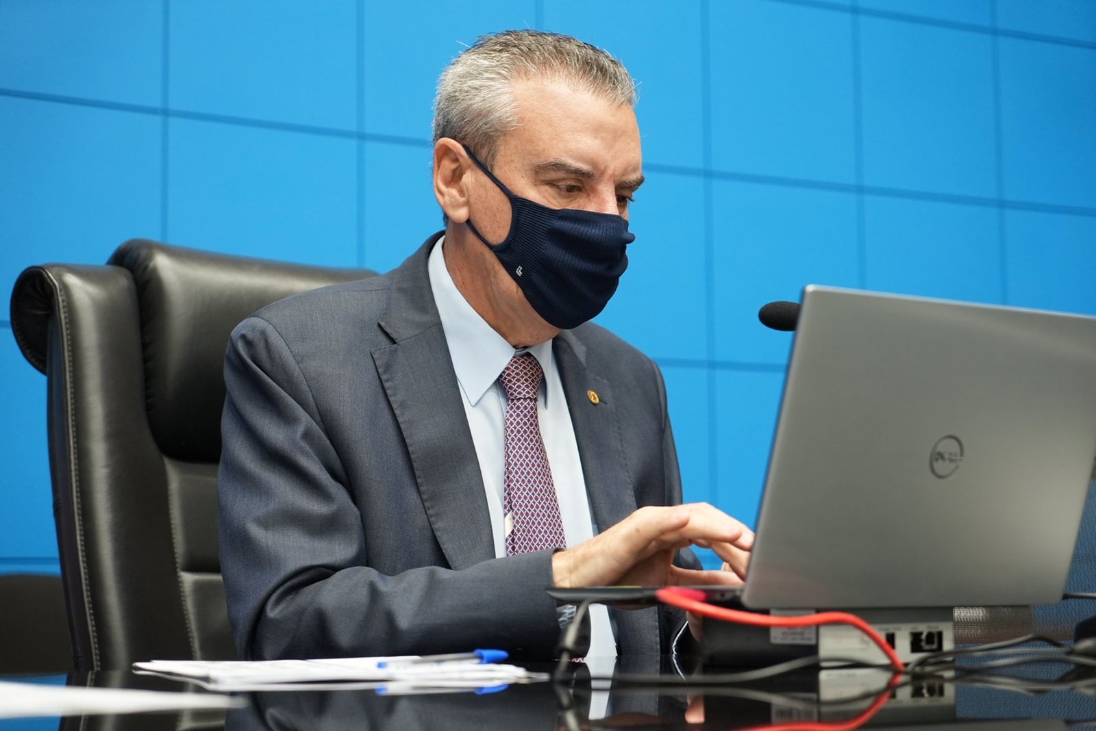 Corrêa solicita reforma geral da escola Roberto Scaff, em Anastácio