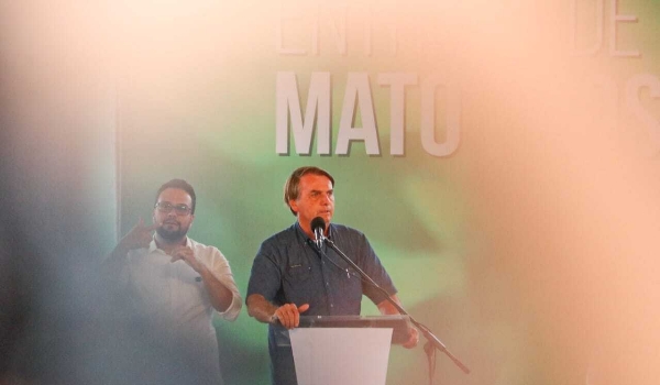 Bolsonaro exalta em suas redes sociais a apreensão de 558 kg de cocaína em MS