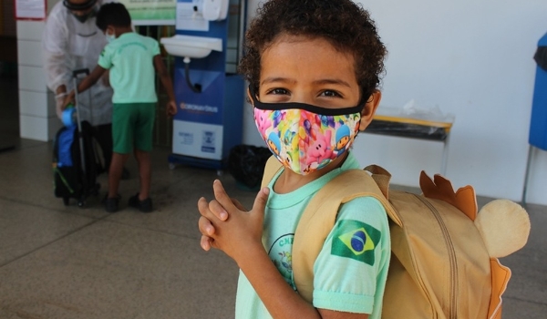 Comprovante de vacinação, uso de máscara e mais: 7 perguntas e respostas sobre a volta às aulas na pandemia em 2022