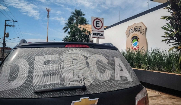 Polícia procura por homem que forneceu drogas para adolescente de 14 anos