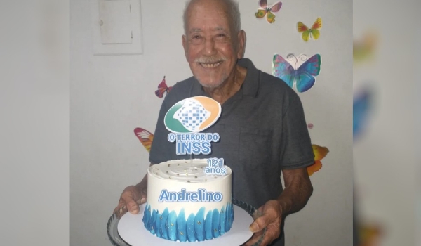 Idoso comemora 121 anos com bolo temático em Aparecida de Goiânia: 'O terror do INSS'