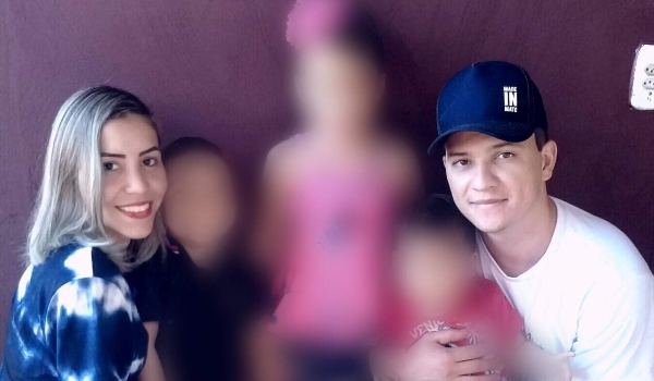 Borracheiro foi morto no sofá de casa e corpo carregado no carro da família