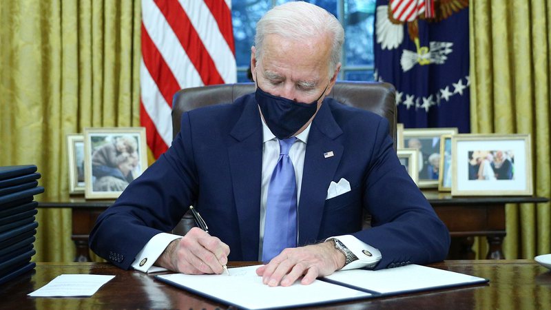 EUA: Casa Branca antecipa discurso de Biden sobre Ucrânia para 15h de hoje