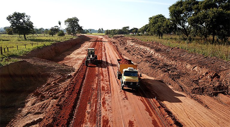 Conservação de rodovias em Nova Andradina custará R$ 13,4 milhões