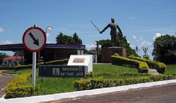 Com vacinação em alta, prefeituras de Juti e Antônio João retomam aulas presenciais